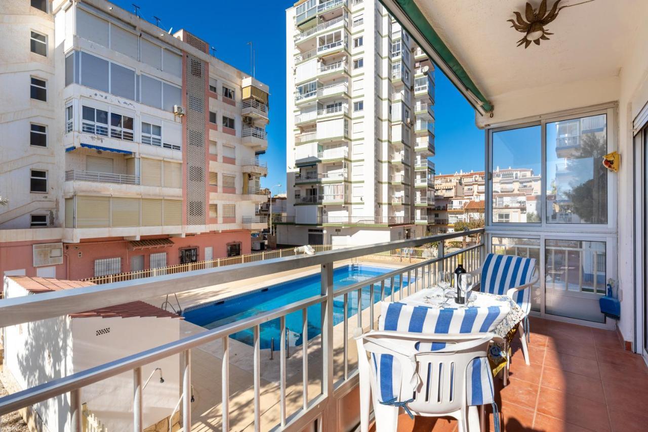 Seafront Apartment Torre Del Mar Luaran gambar